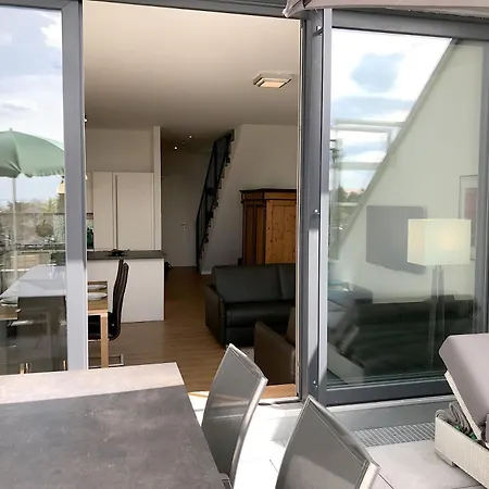 Cloud Nr 9 - 3 Maisonette-wohnung Mit Grossem Balkon *